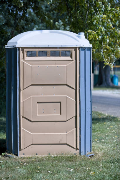 Best Portable restroom solutions  in Deridder, LA